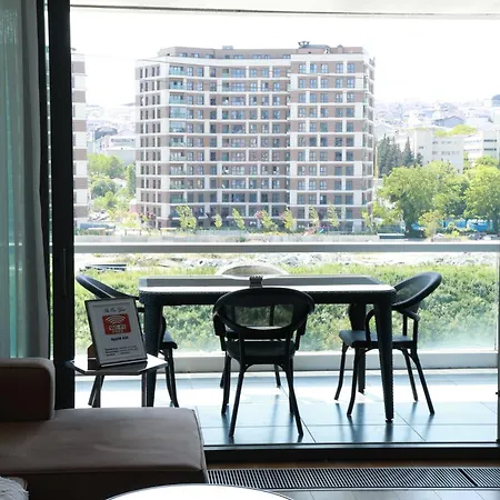 Apartment Deluxe Two-bedroom Balcony 320 Istanbul